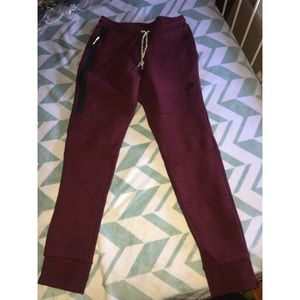 Nike Tech Sweats!! NEVER WORN!!